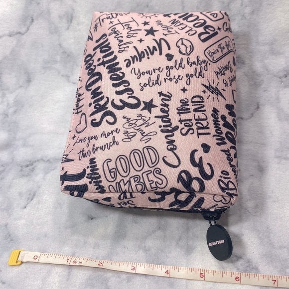 BeautyBio Beauty Gift Set 4pc, Cleanser, Vitamin C Serum, Eye Patch, Bag, NEW - Picture 10 of 16